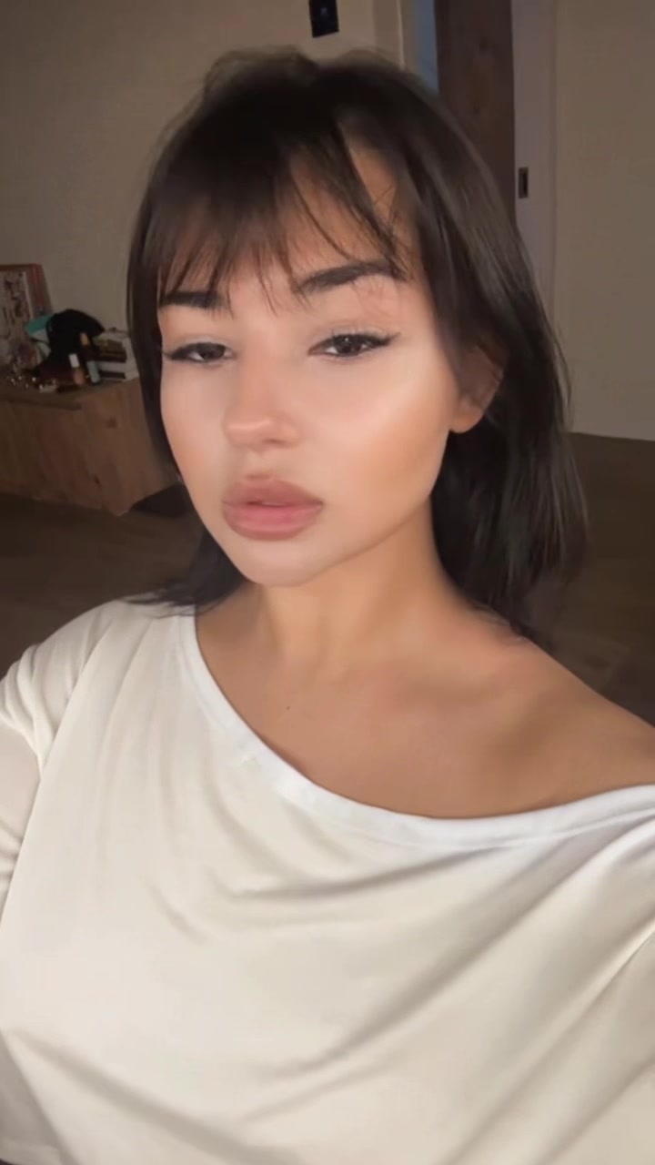 @hq.jm
