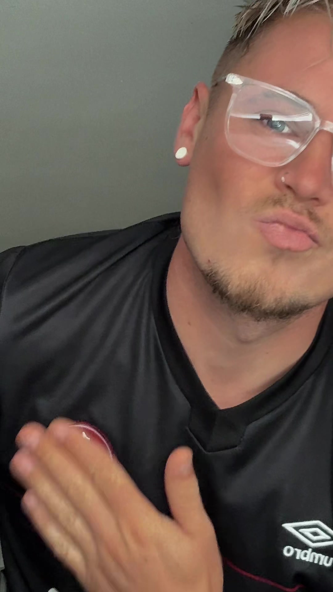 @_Tomsinhio_