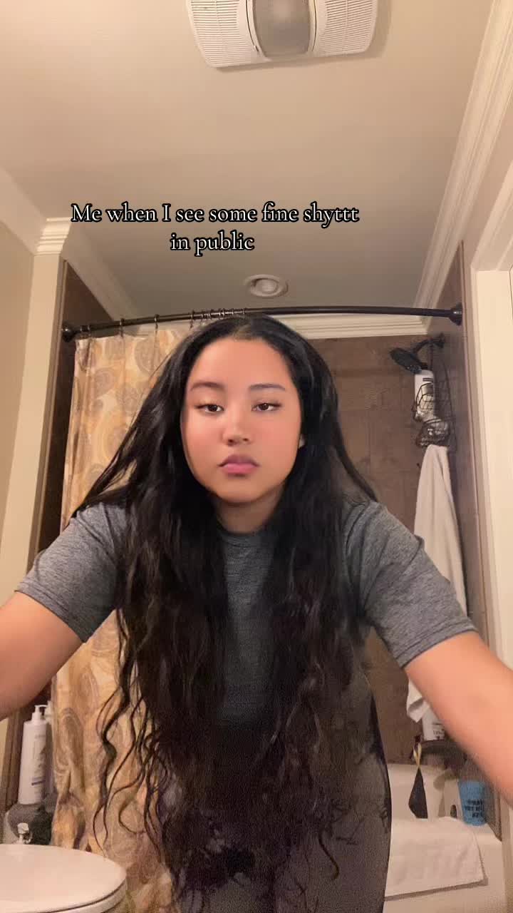 @𝔐𝔞𝔯𝔦𝔞