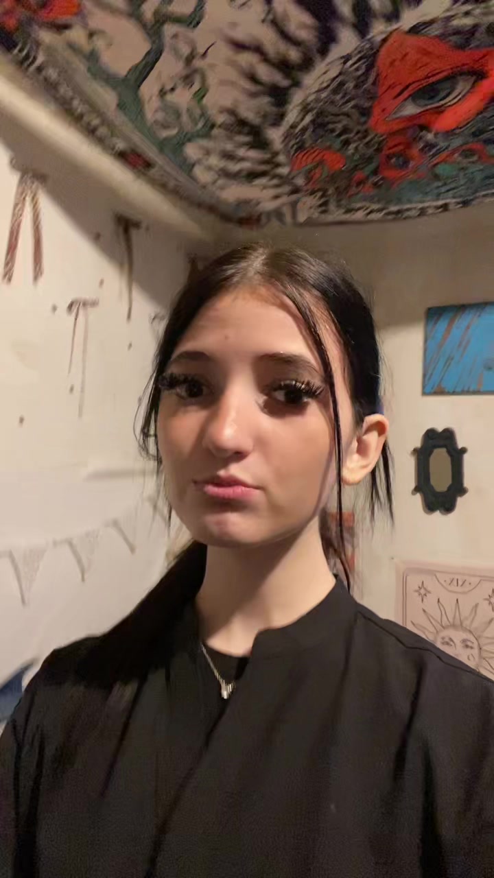 @🤫
