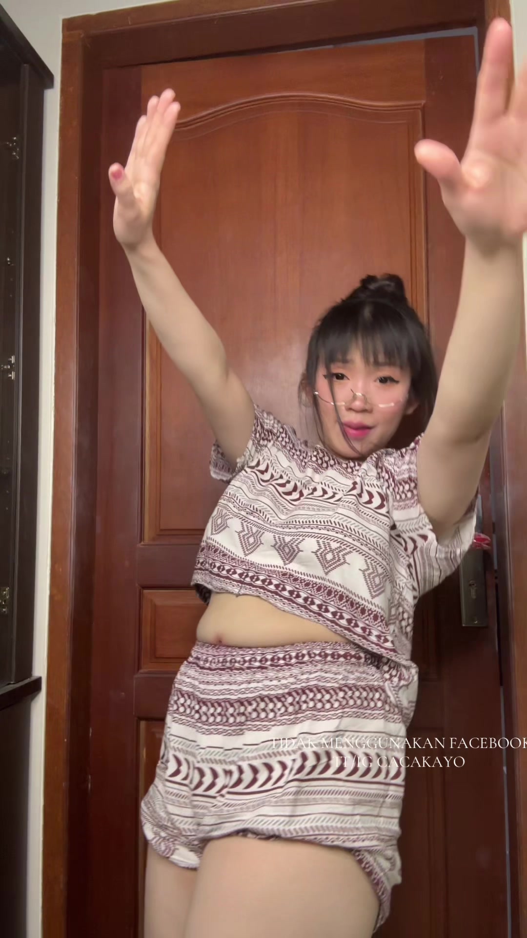 @Cacakayo