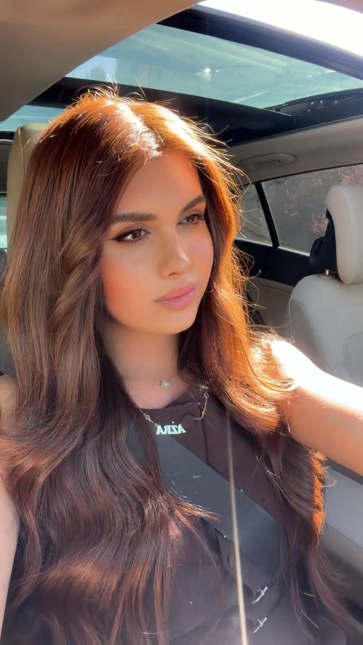 @Azra Edebalı