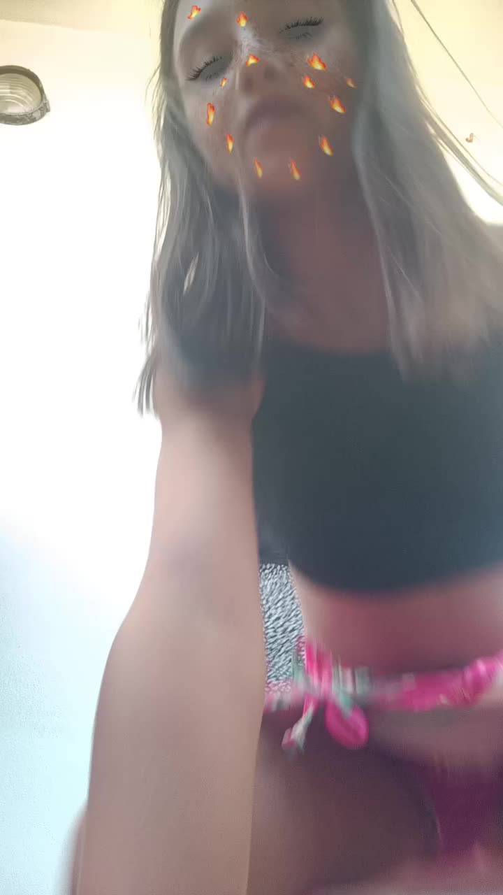 @elianaspanu