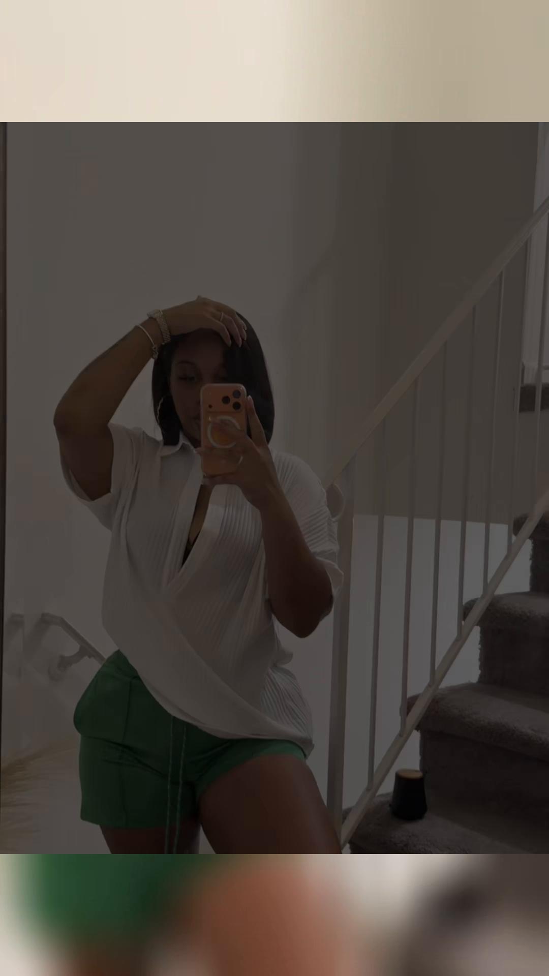 @_devvyy_