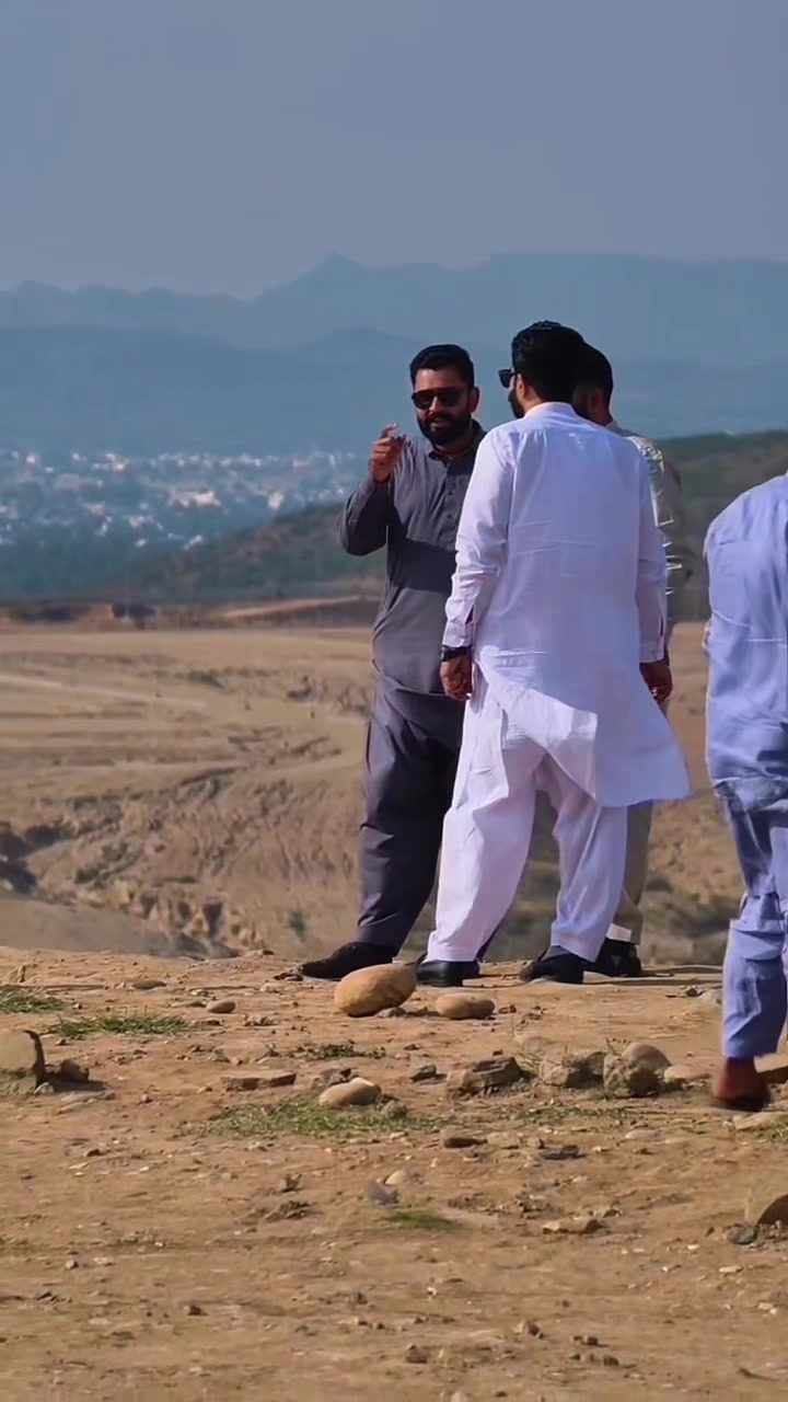 @عمرعلی گجر