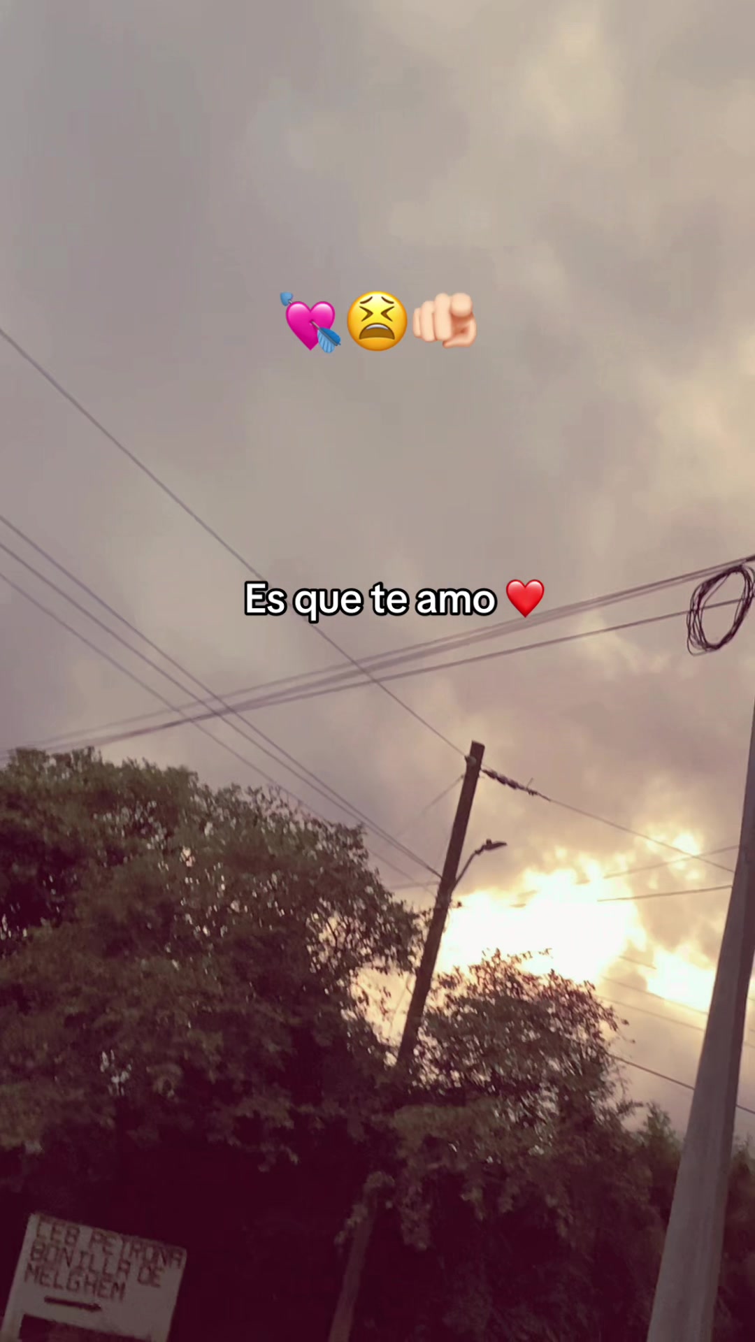 @🎭 { Dennis 🫩🎭}
