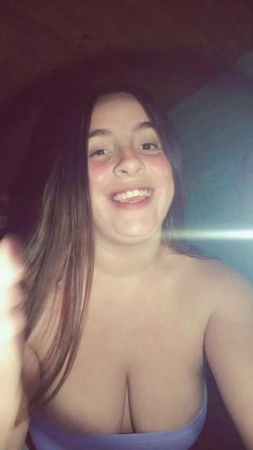 @Camiii🍒
