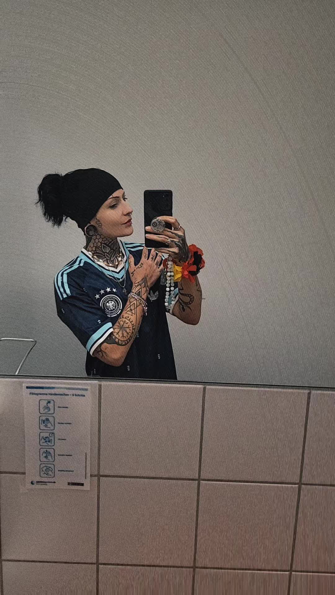 @ﾒ'𝟶_Sickbaby_ﾒ'𝟶