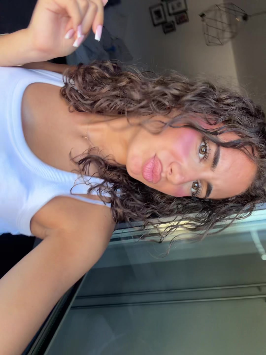 @ᴍɪᴀ