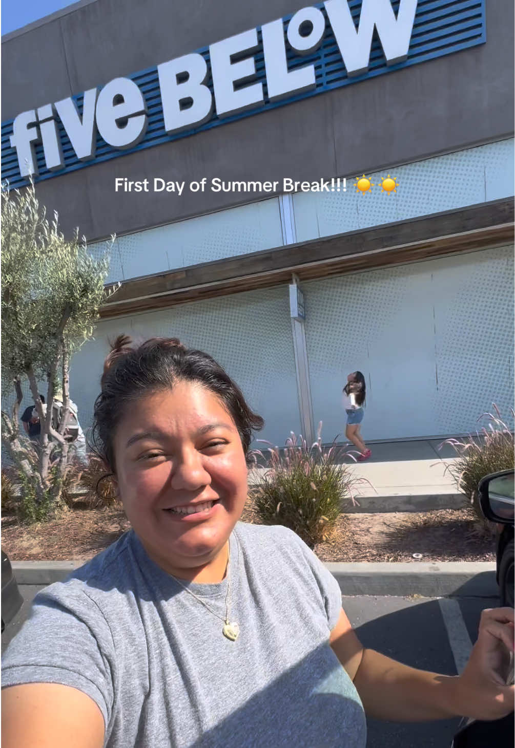 @SummerTwins