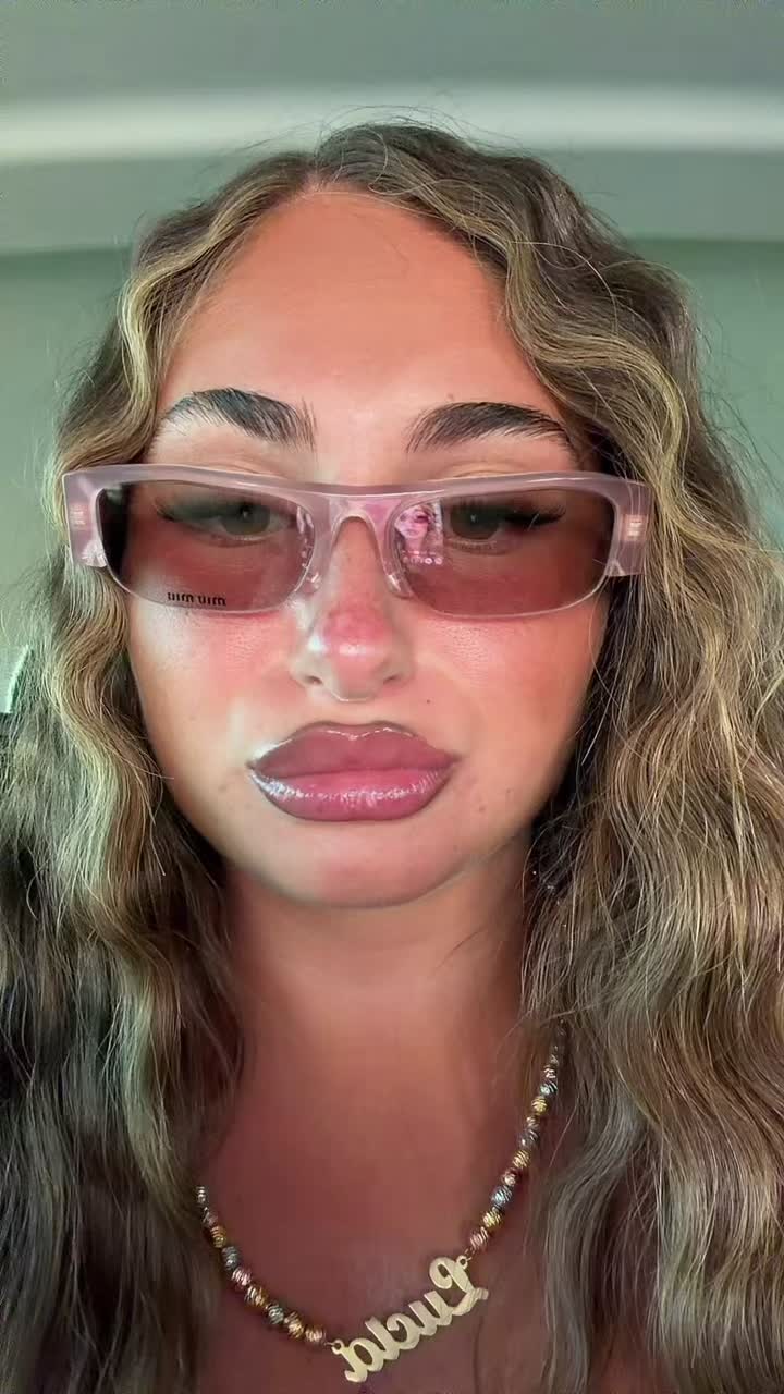 @ɹǝɟʎɔn˥