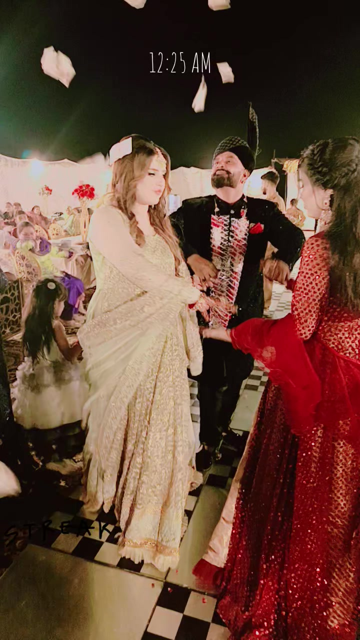 @anilaali 🥰🥰 400 gurop 🤪🤪