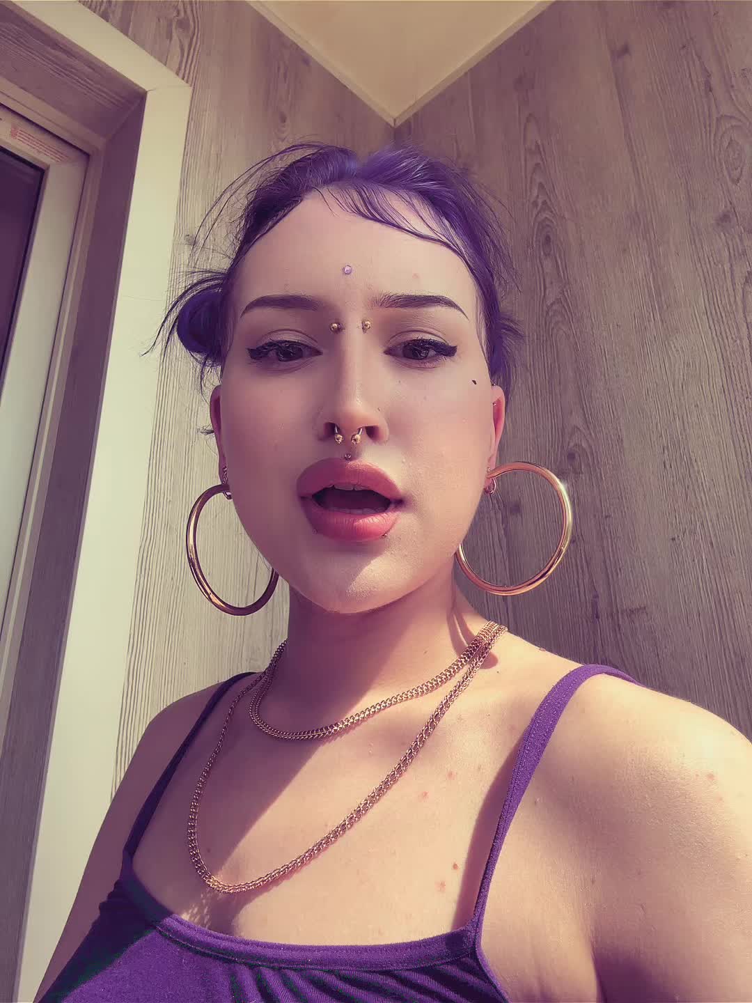 @яна