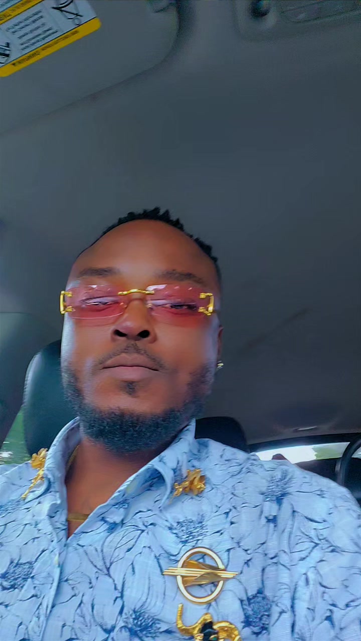 @Nana Akwasi