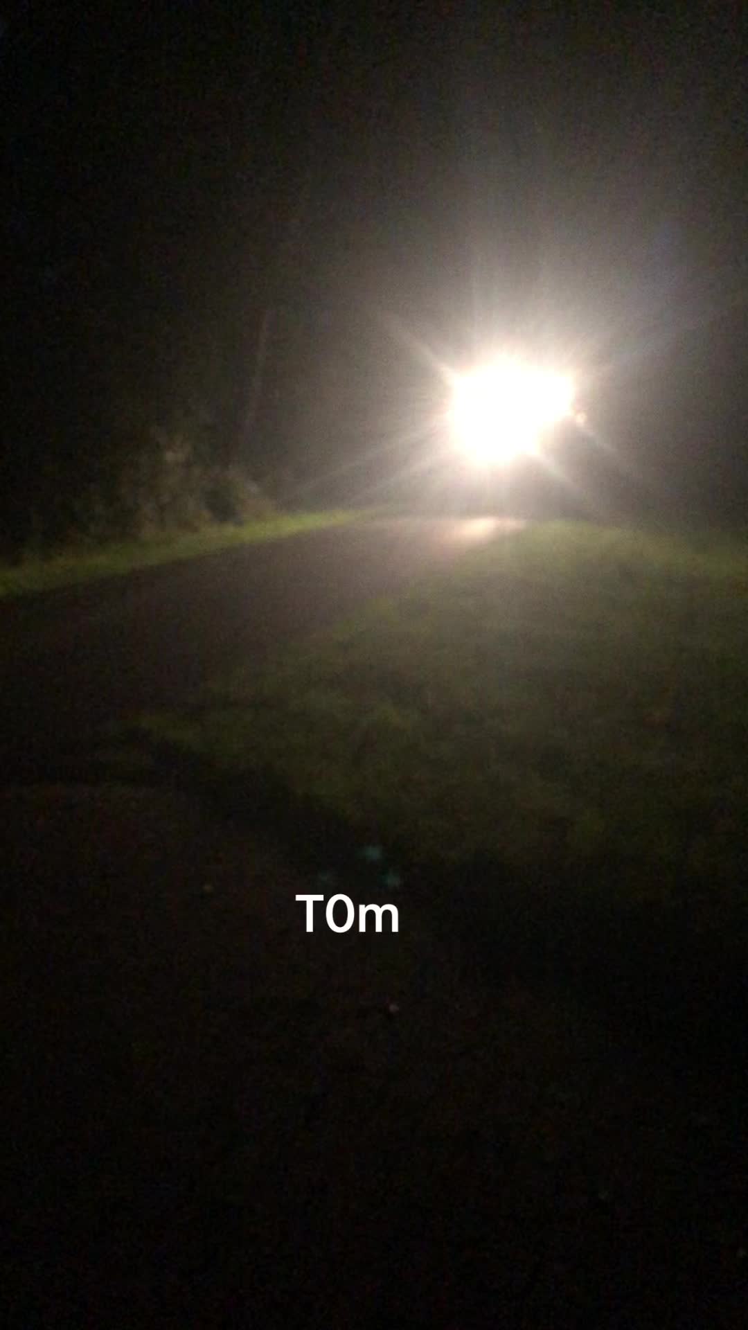 @t0m