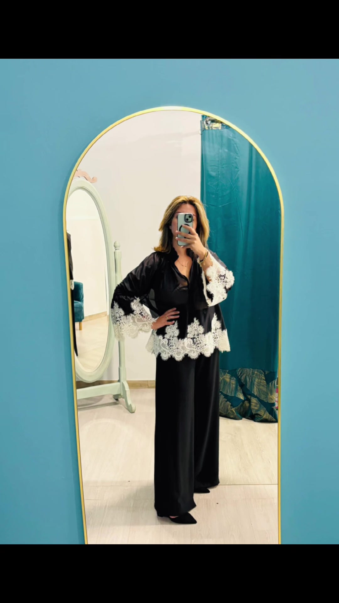 @Maggie Boutique