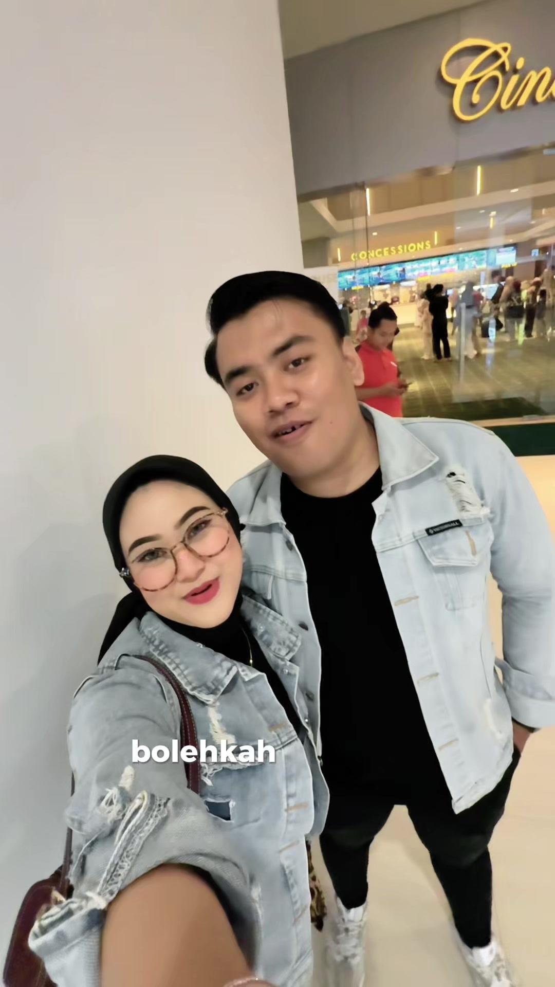 @Nopii.