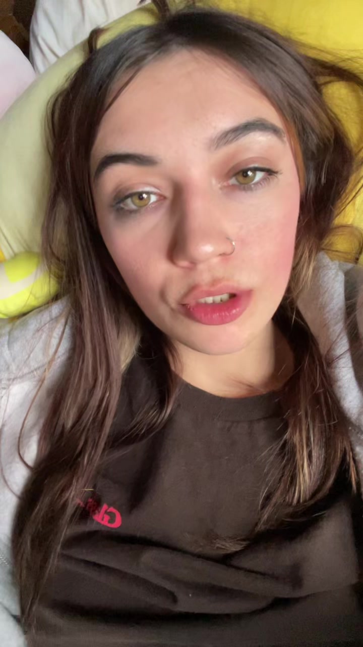 @queenzee._420