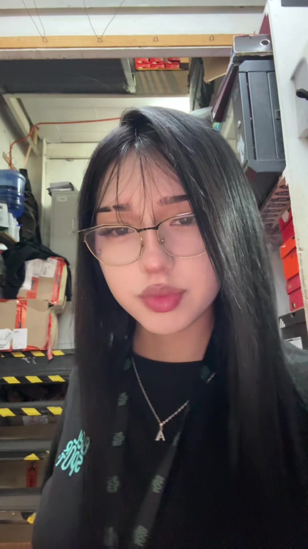 @️