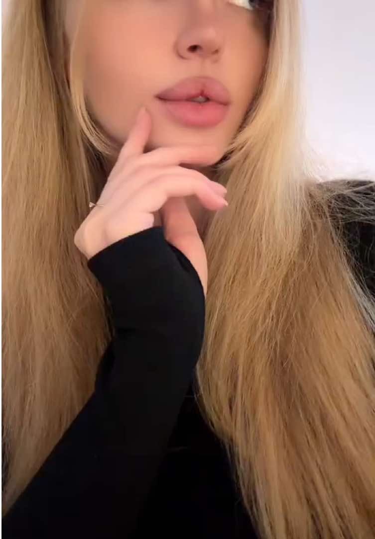 @Aurora🕊️