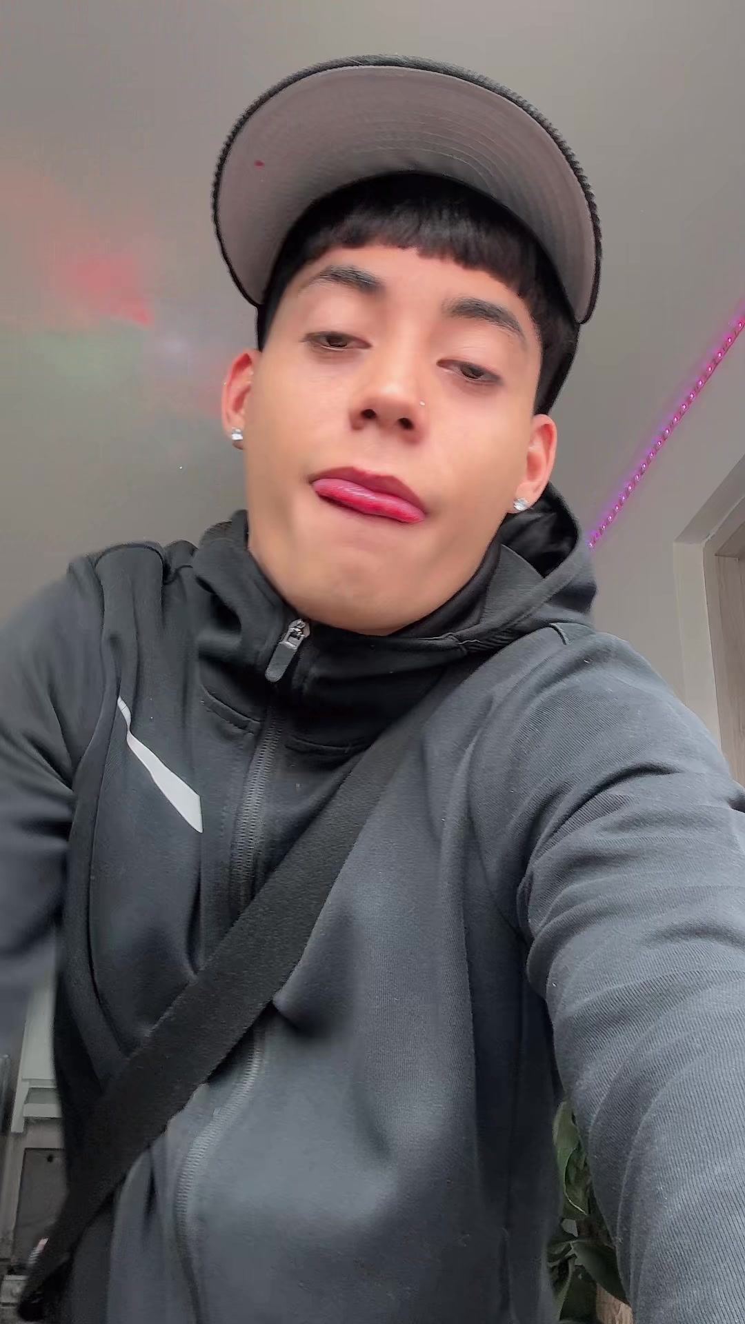 @Ricardo Urbina