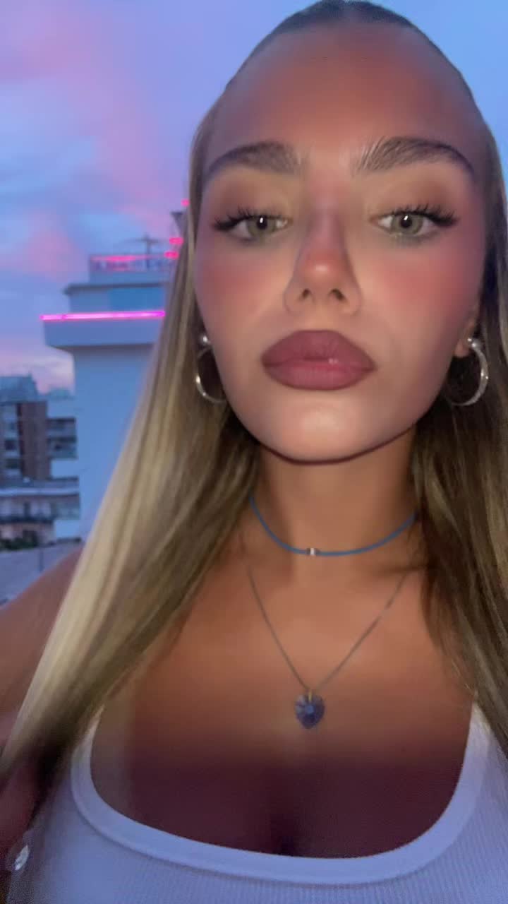 @Lilianabonaz