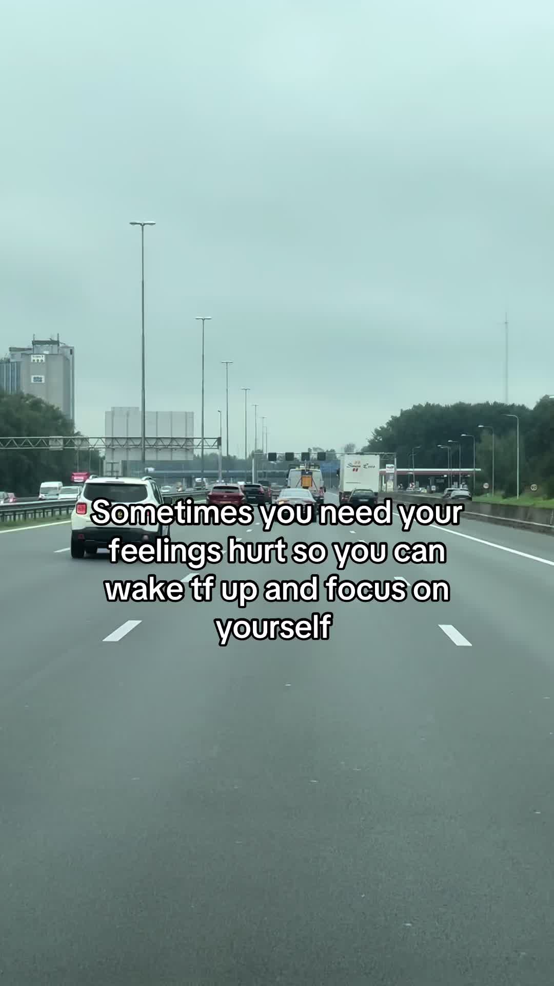 @7🌙