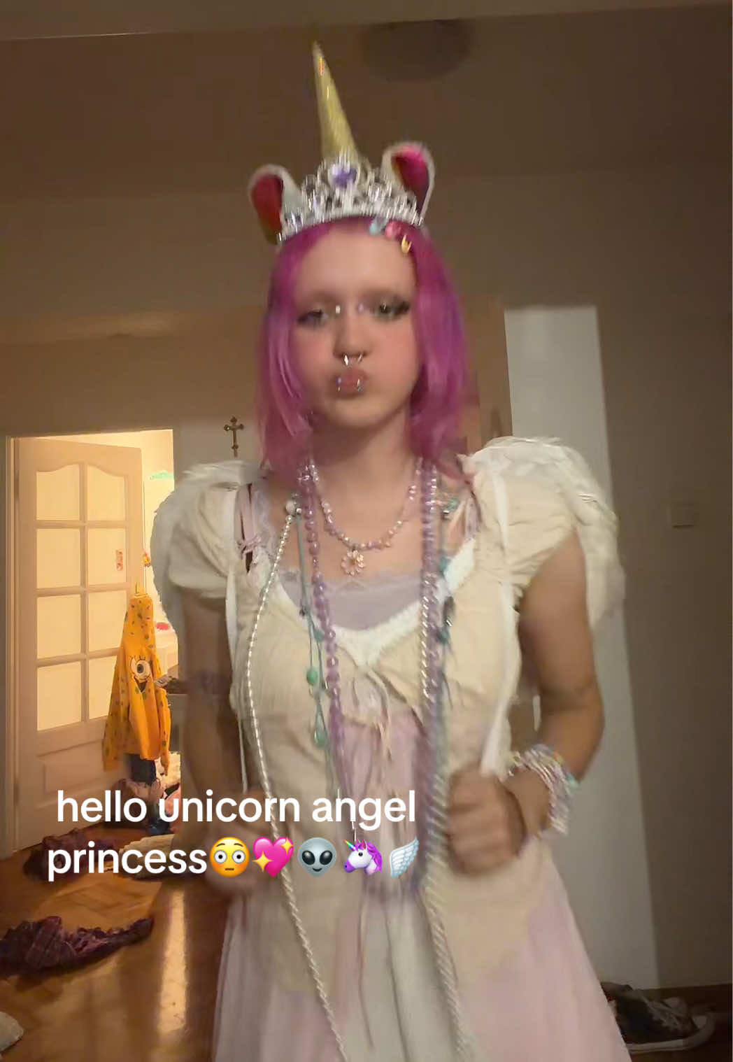 @⋆˚꩜。:・₊˚