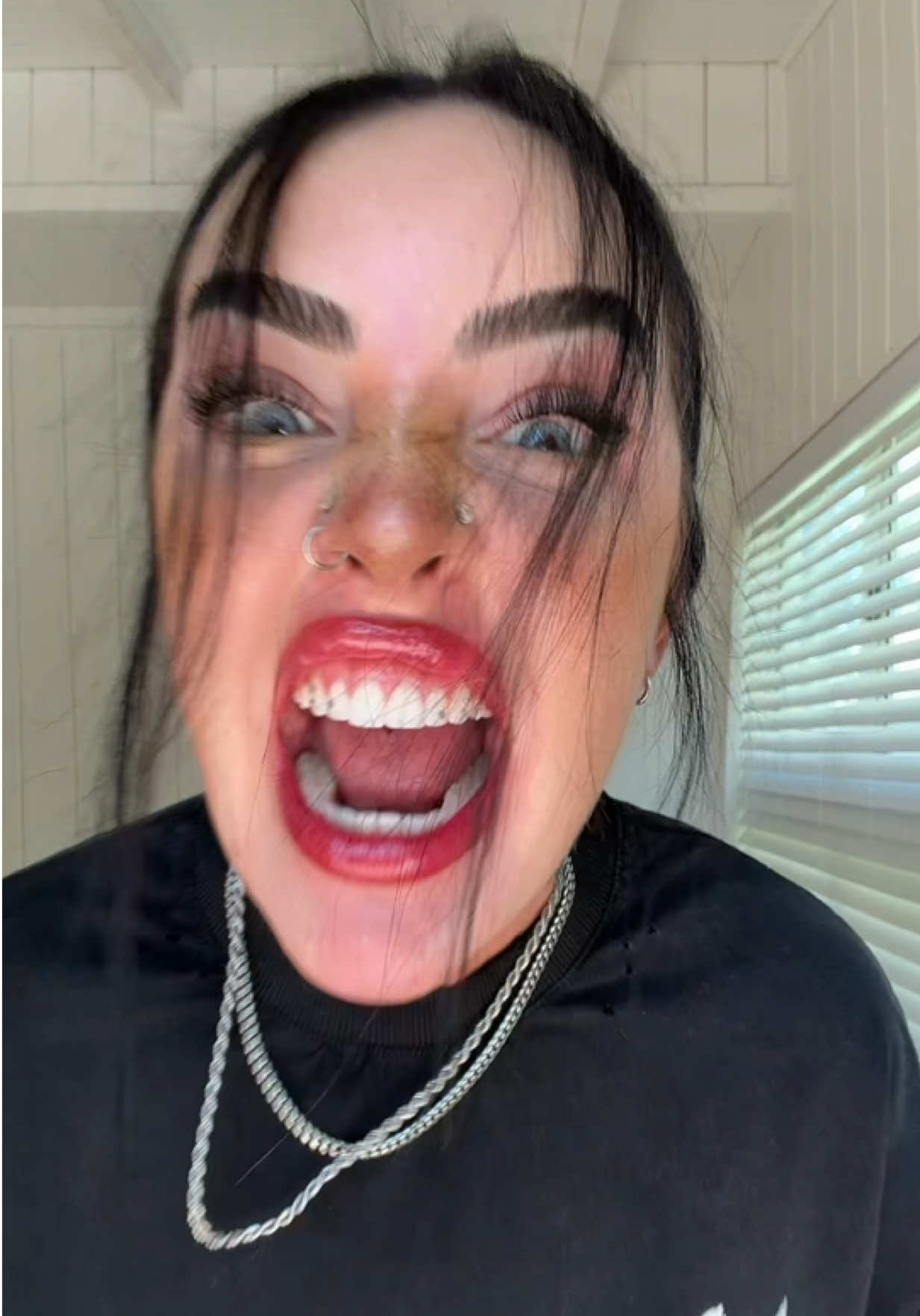 @Chan 🖤⛓️