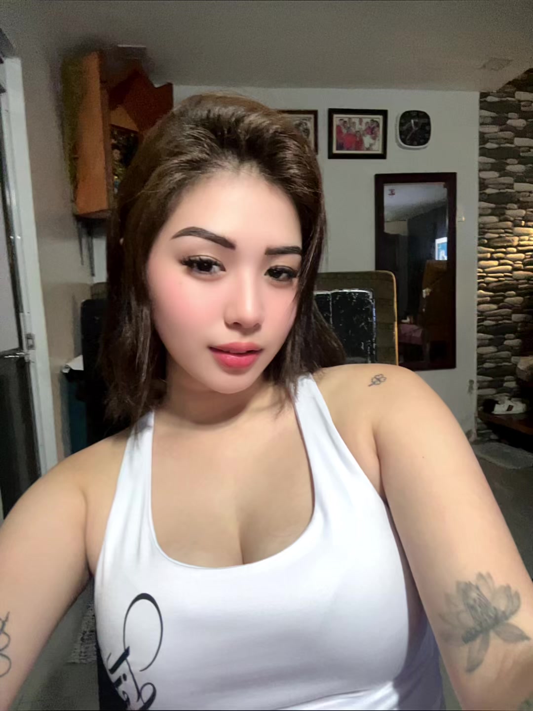 @jaja ng ina mo