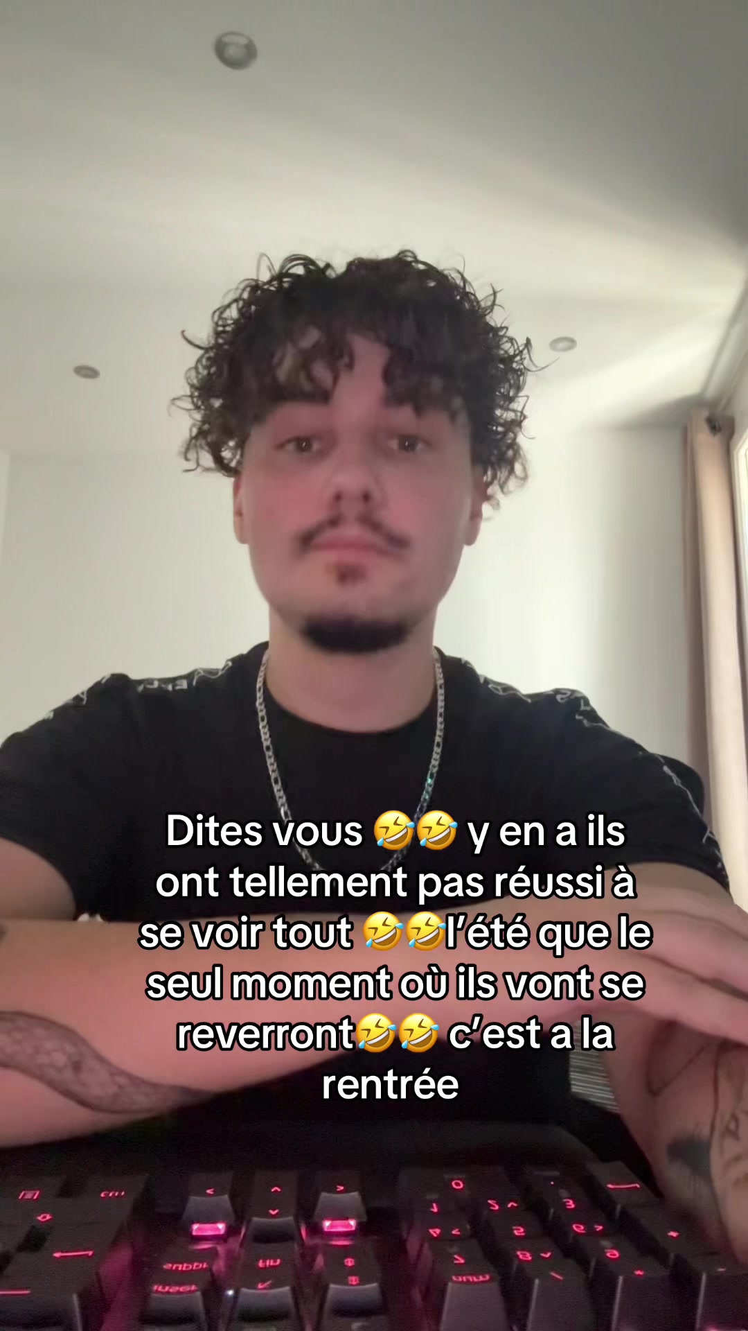 @Julien👻