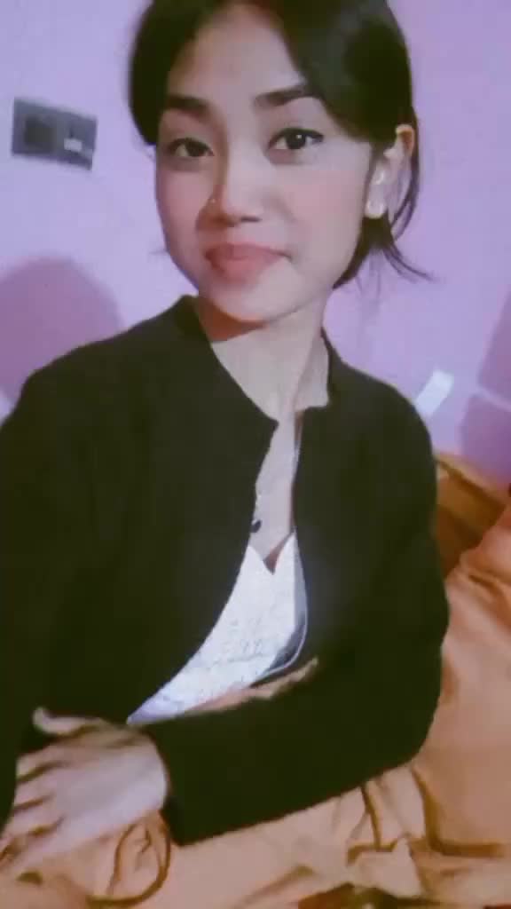 @✝️🎸👸