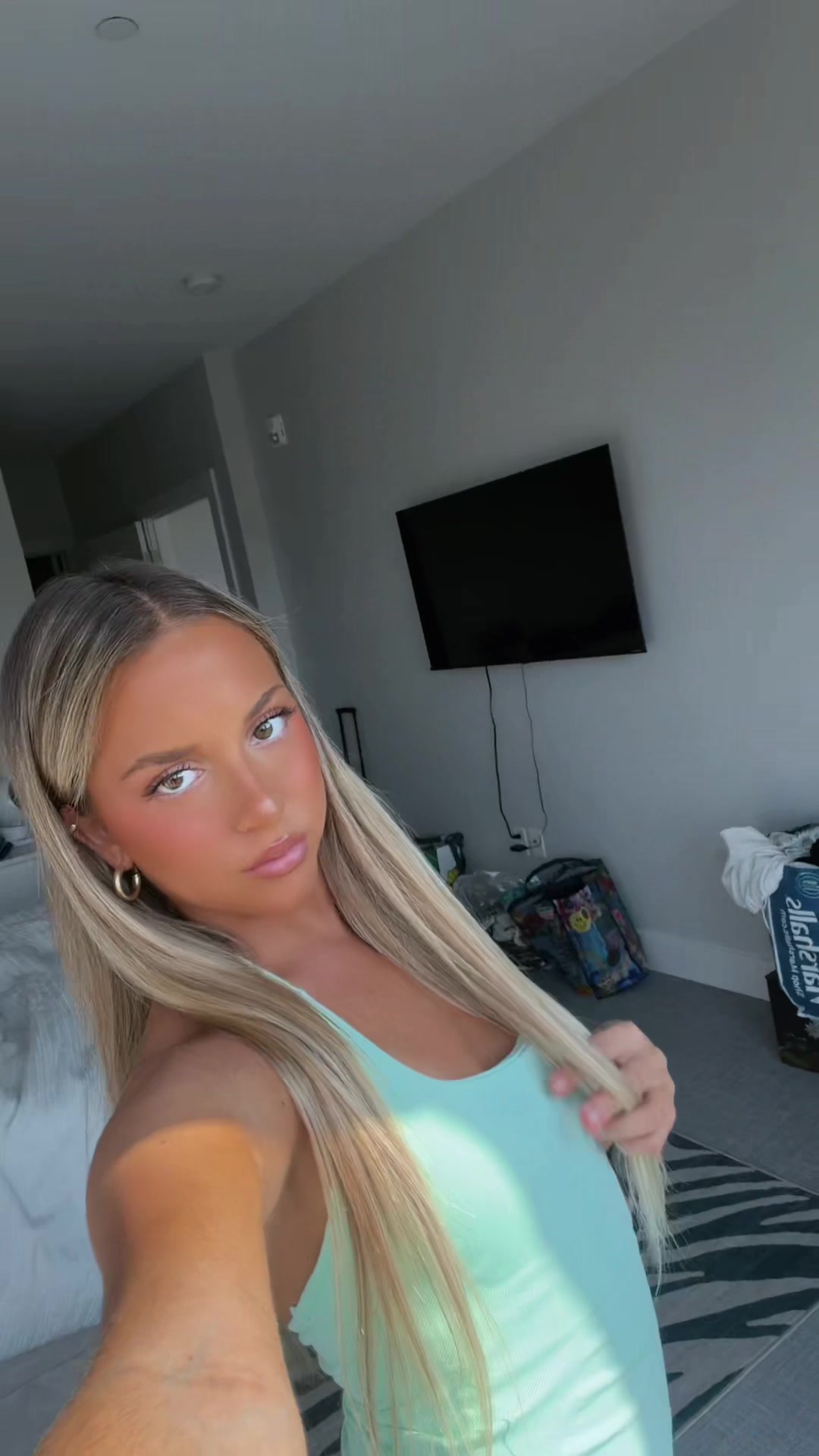 @Em