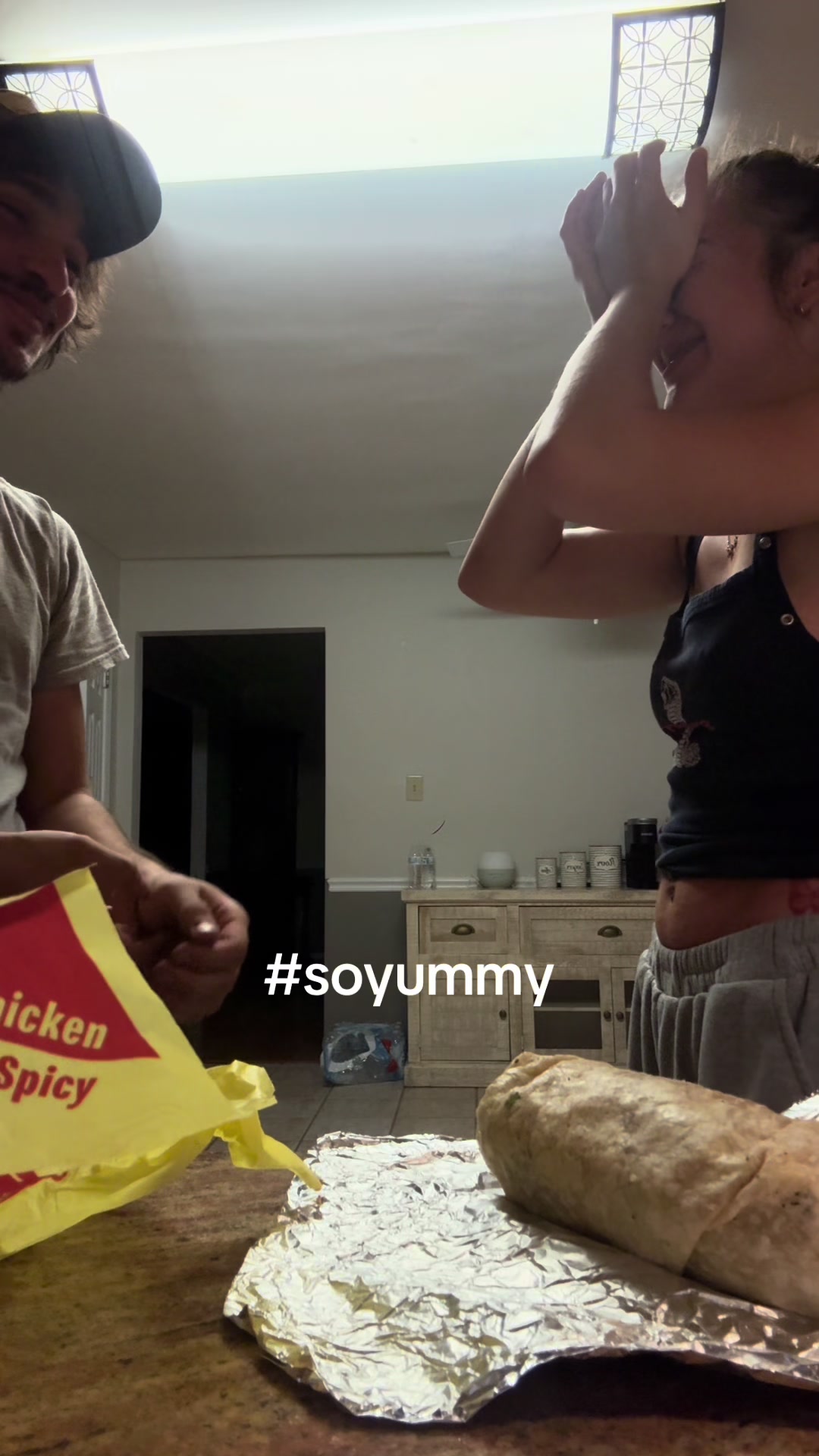 @Layna