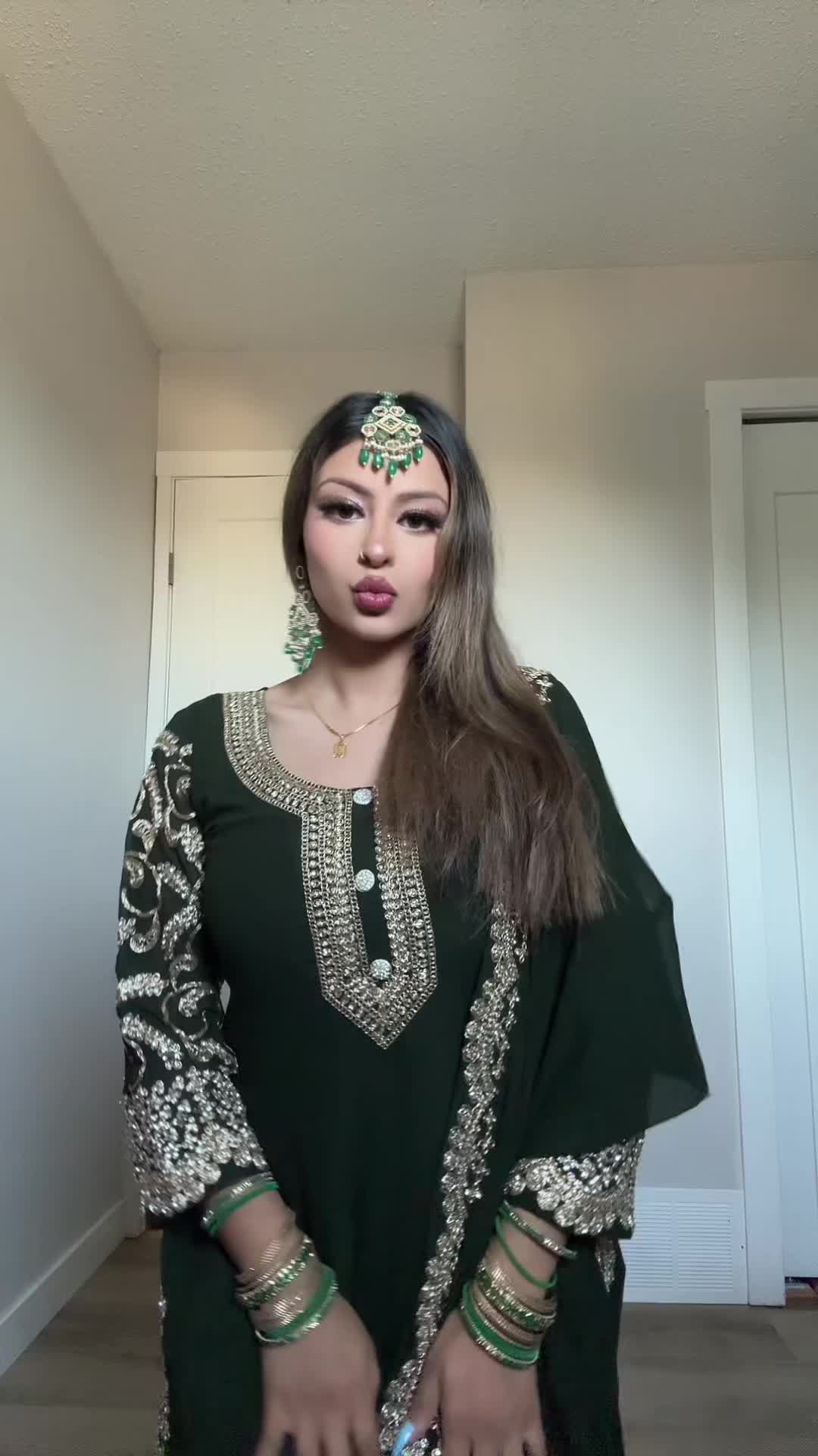 @04101777_