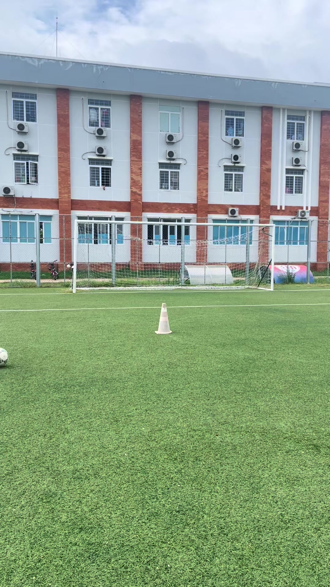 @Thầy T&acirc;n Sports