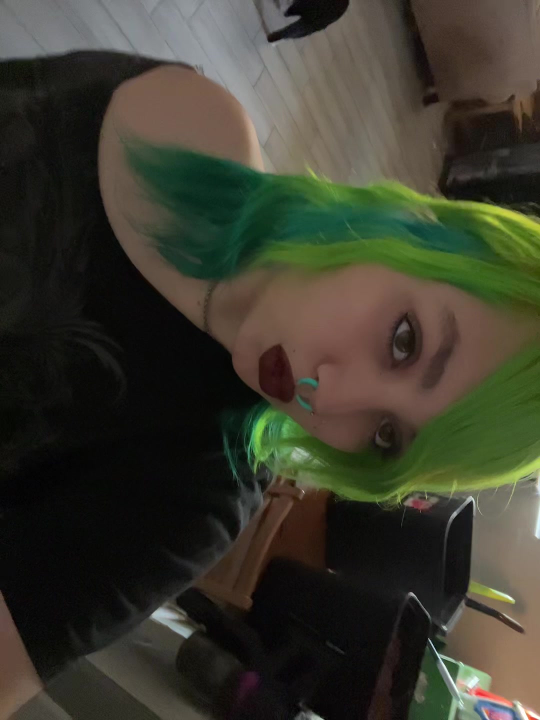 @liya 🧛🏼&zwj;♀️