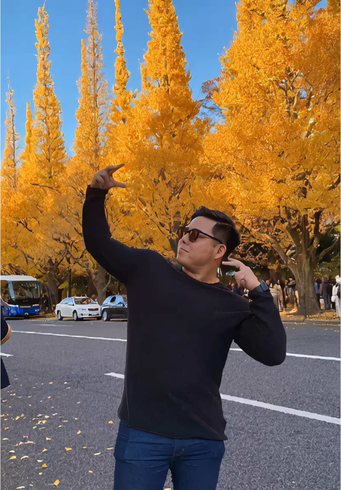 @🙏そいや(^↓^)肩幅お化け中身は仏の肩でかおニキ