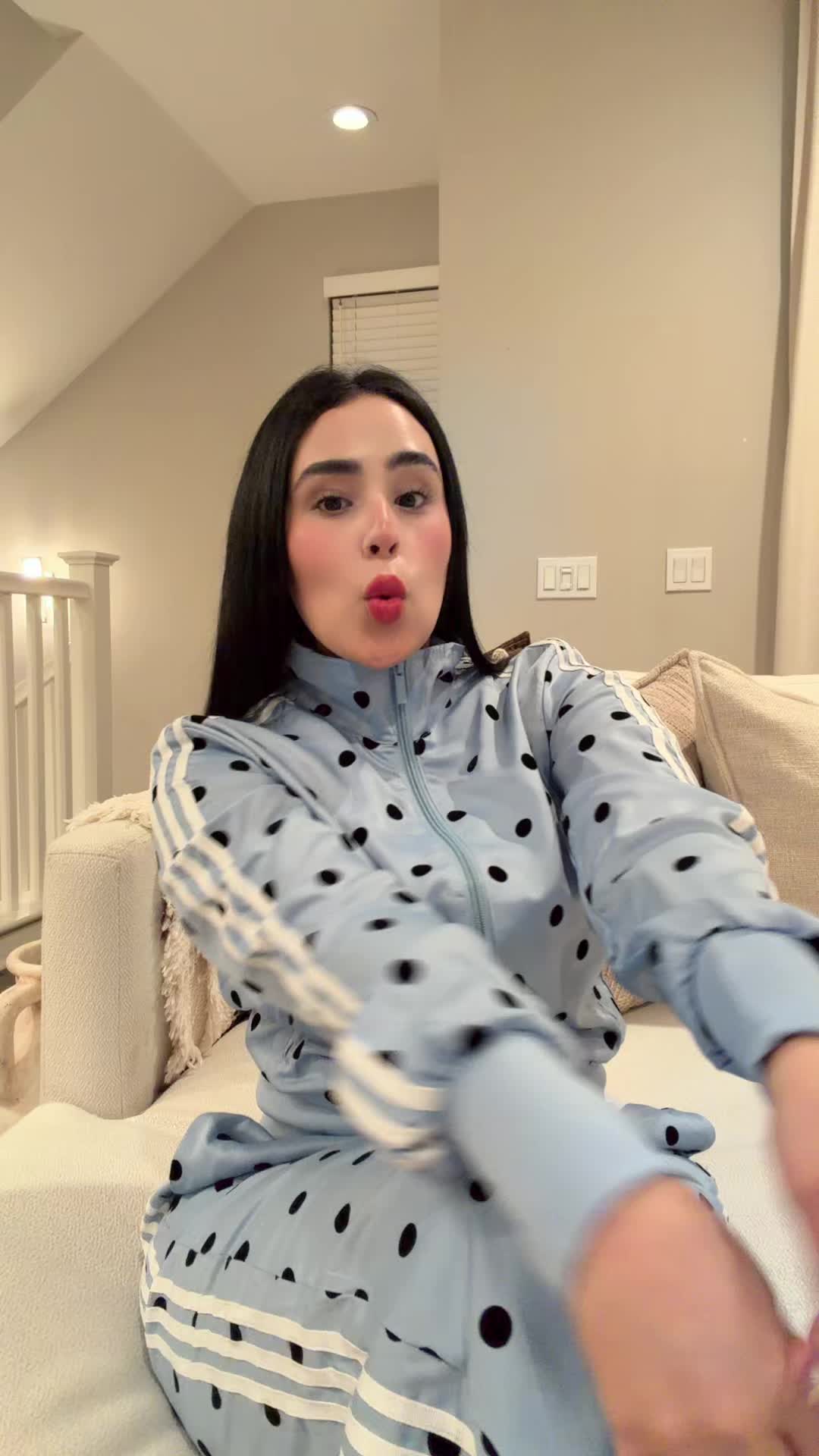 @stephaniereyex