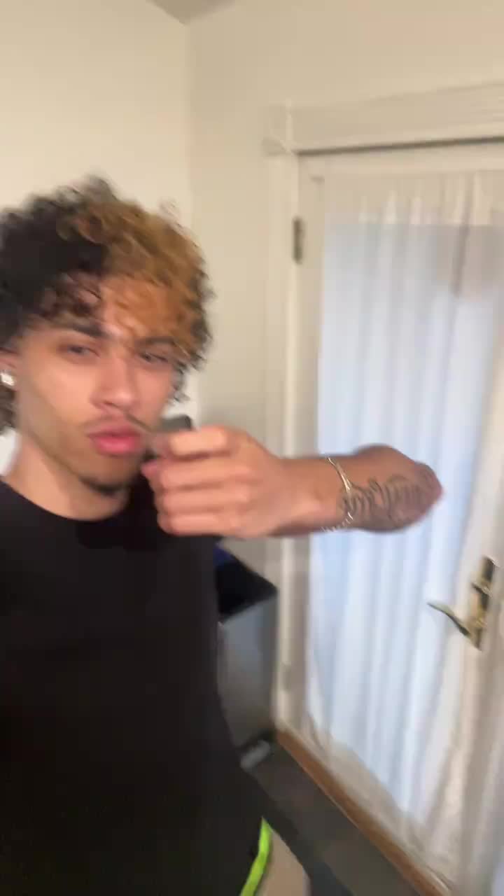 @zenalicious