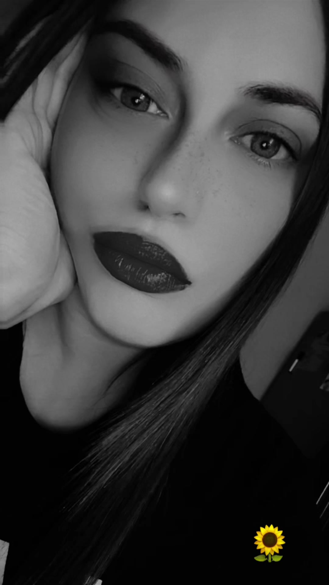 @🌻𝑌𝑙𝑒🌻
