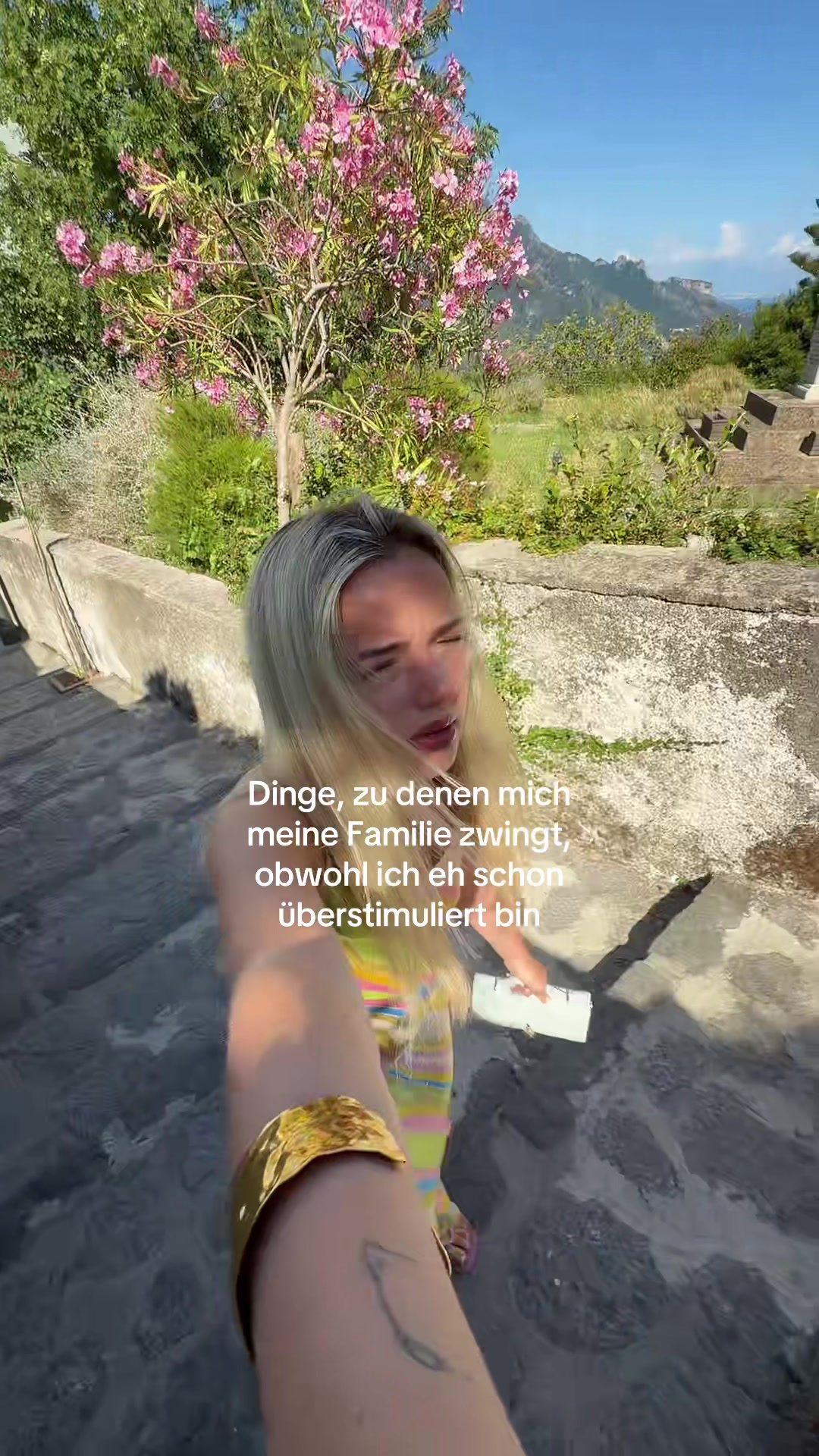 @Lara
