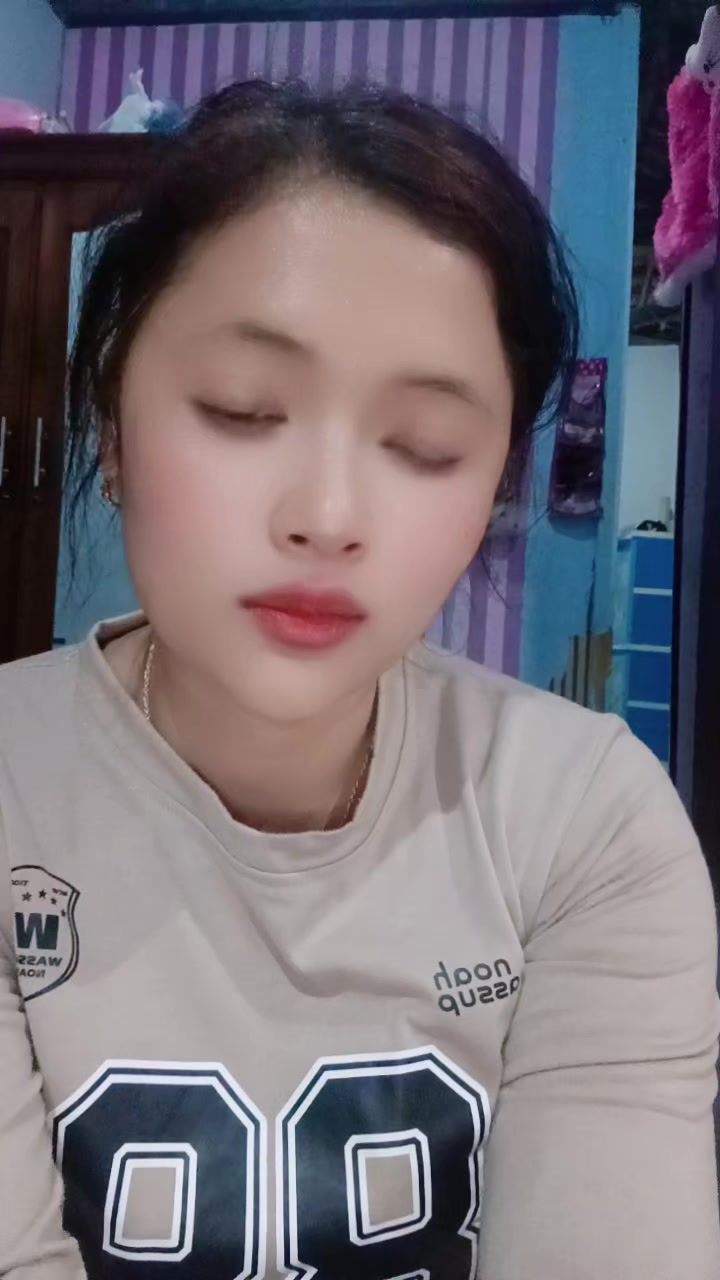 @yunik220
