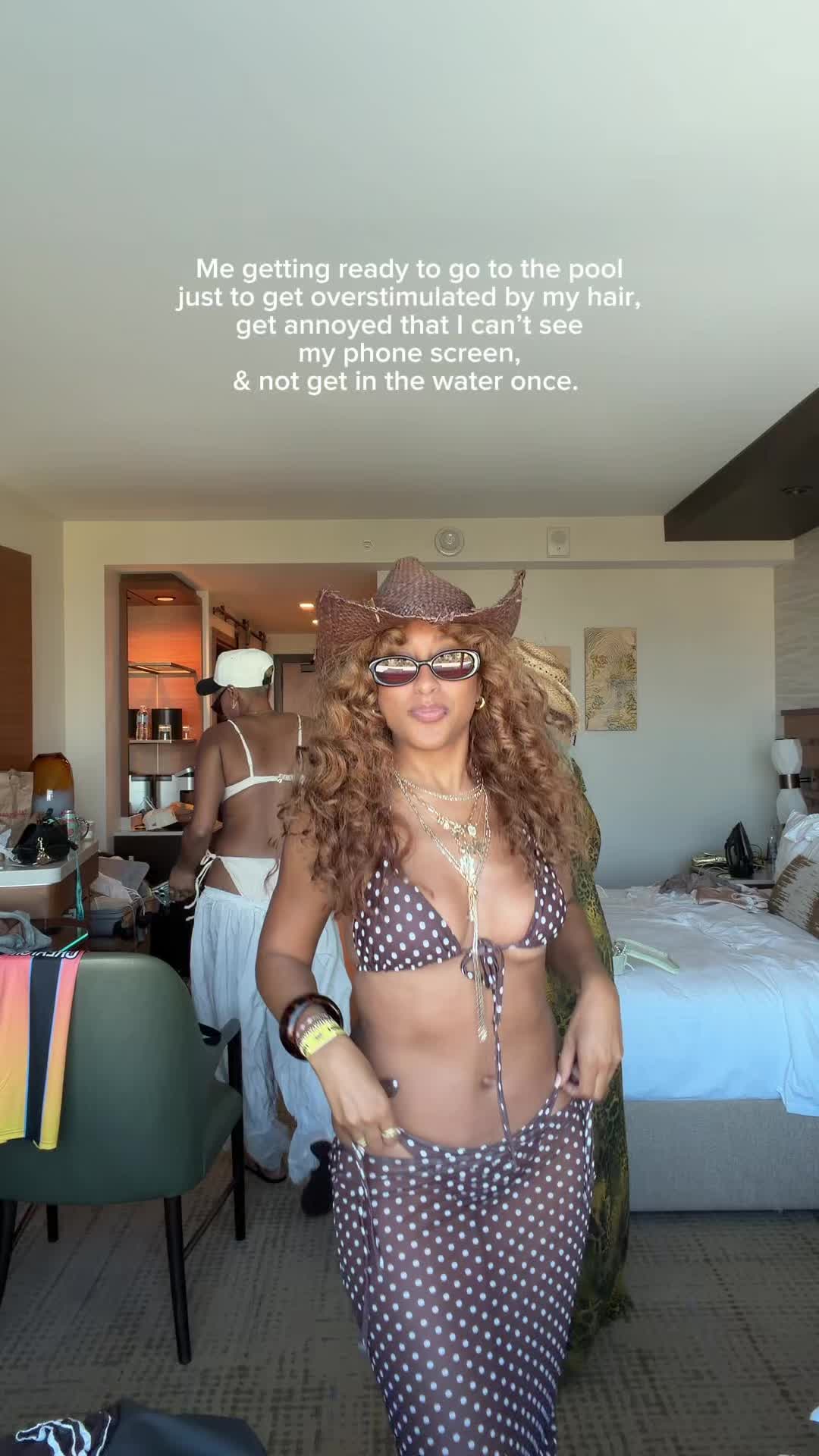 @Tayla