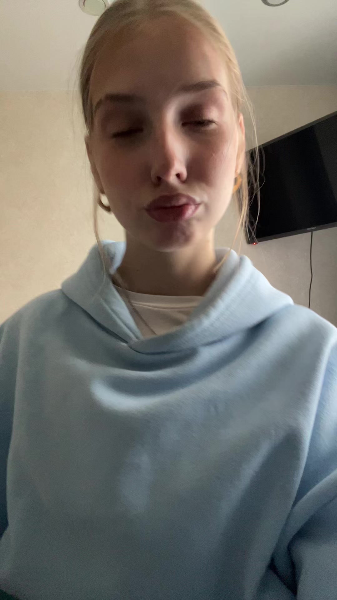@soniwhyi