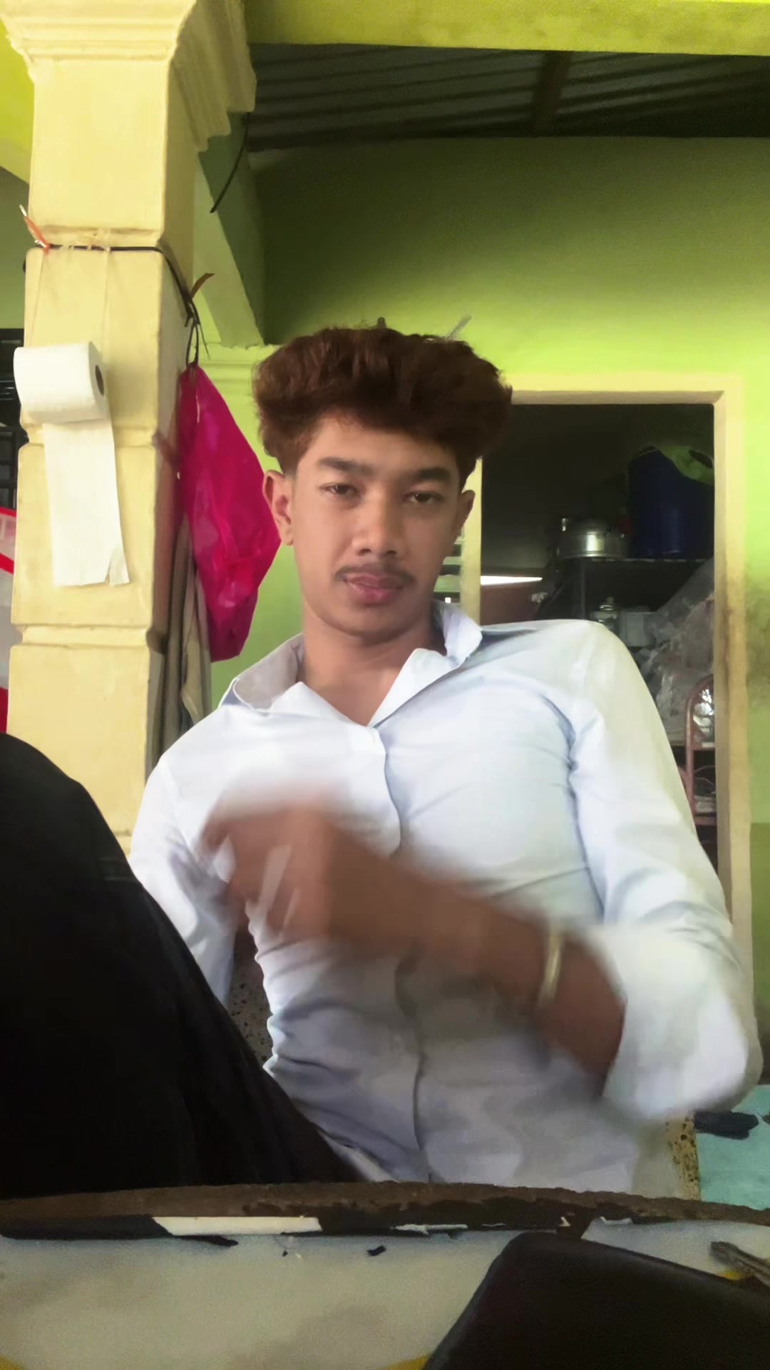 @A K i E M ๐ง๐ป