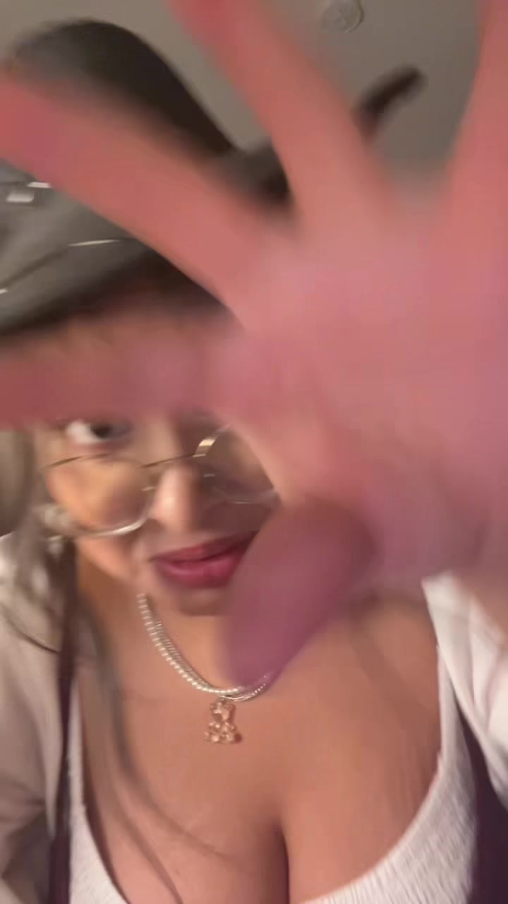 @𝑬𝒍𝒊_is_here