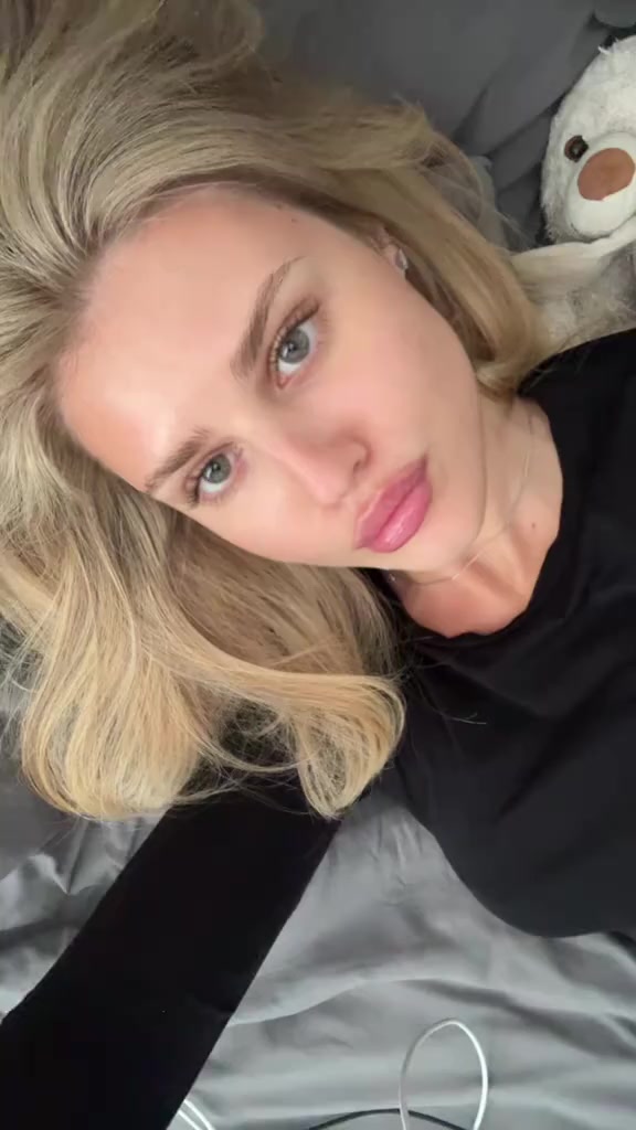 @HL