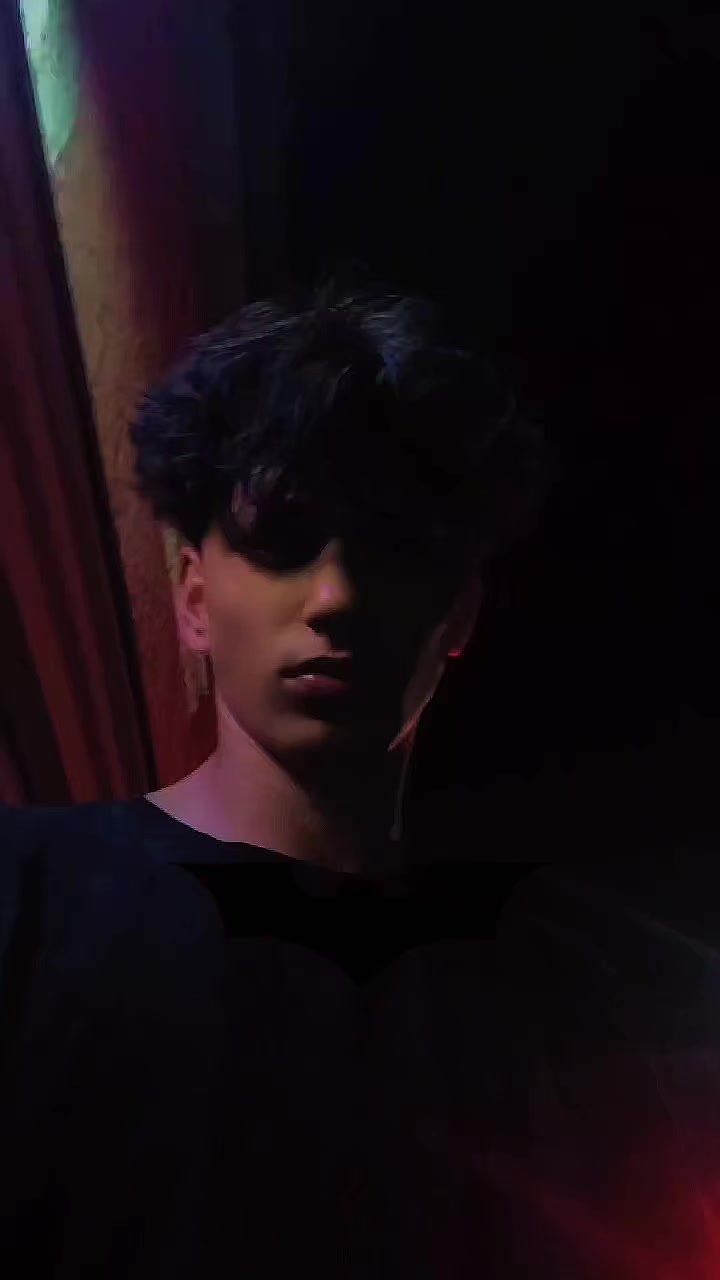@𝓛𝓮𝓸𝓷𝓬𝓱