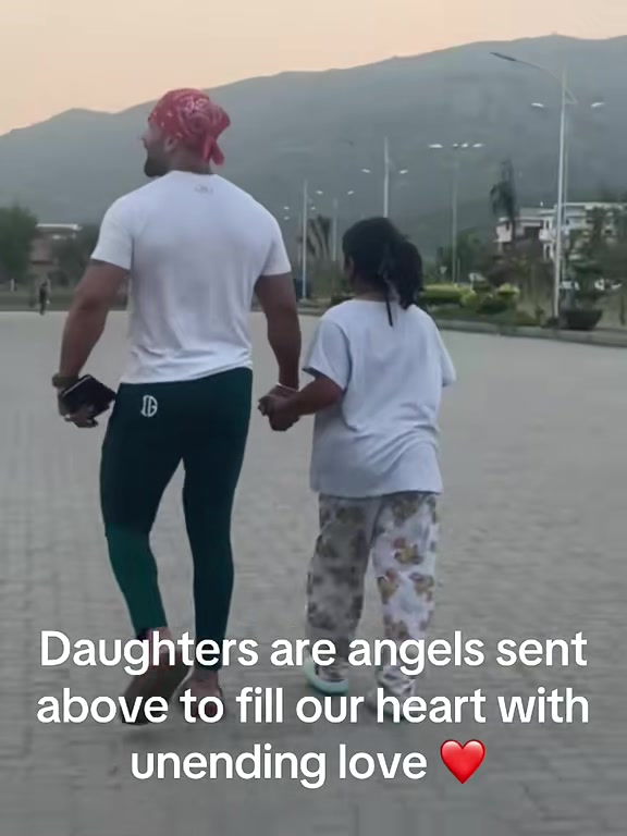 @Dodi Khan